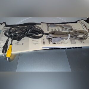 Sony Cyber-Shot Gray and Black USB & Audio Cable Set